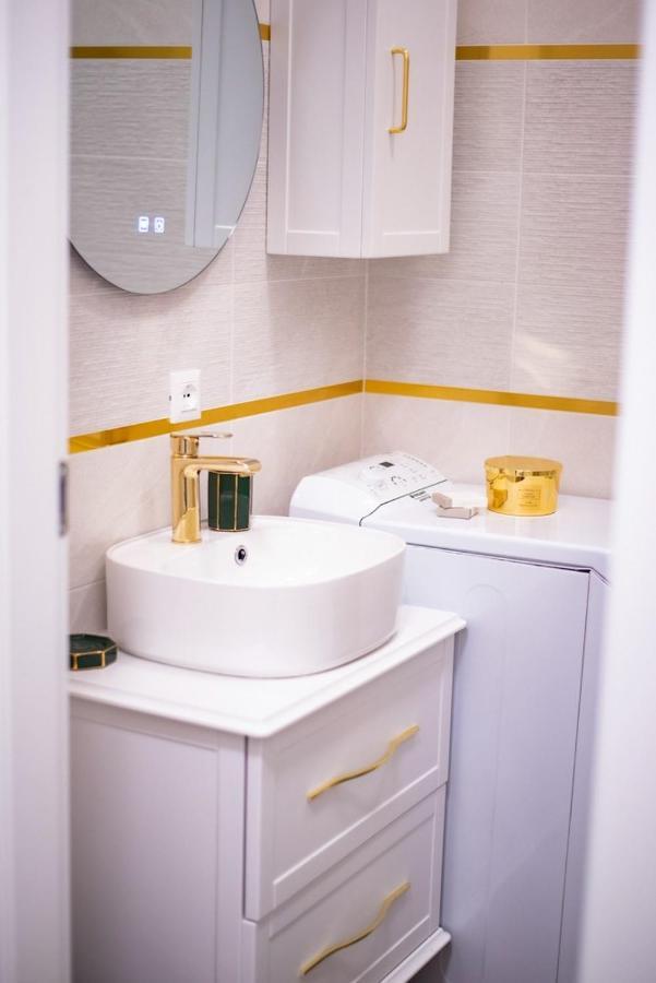 Isabel Old Town Apartment Padova